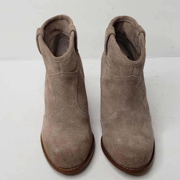 Anthro Splendid Lakota Tan Suede Ankle Booties - Picture 4 of 16